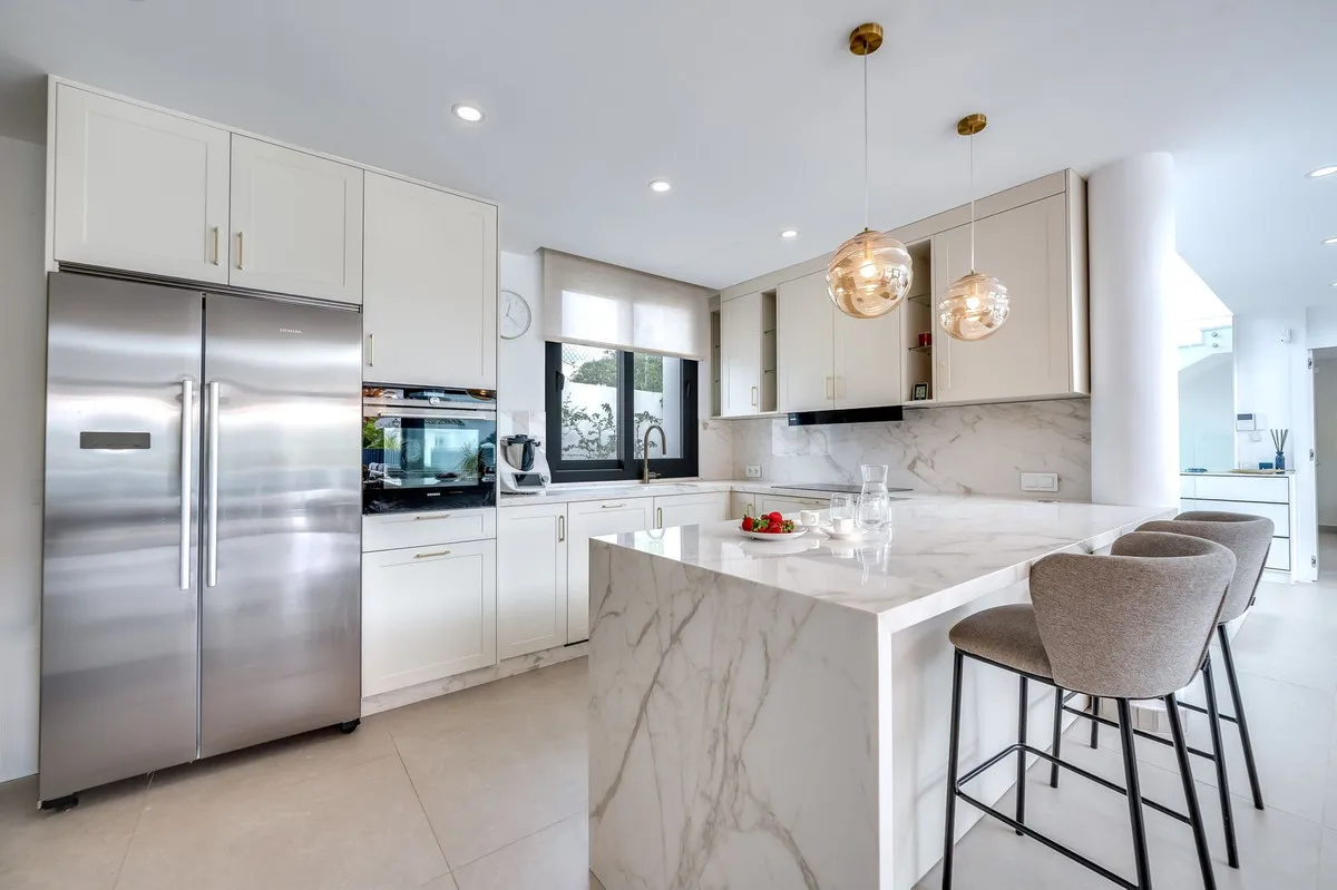 d5ff39cf-0516-44f7-b362-c36d40868b3a