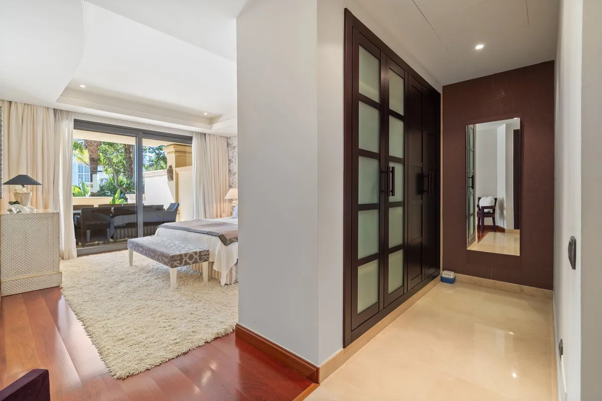 3bc0f4d9-8794-41de-a309-90183eaaca3c