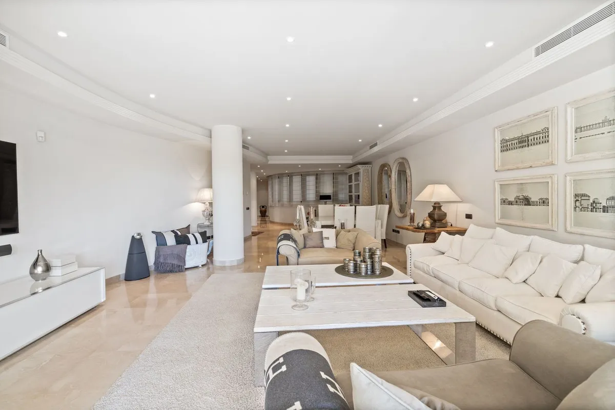 7a38c315-dd1e-4f15-a4df-87c46c382f50