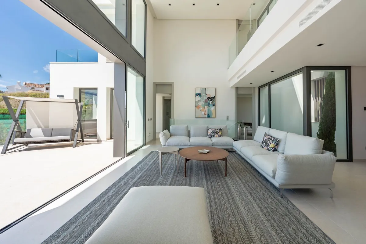 2baa1f9d-2486-4136-a0aa-a89c3c4d5ef8