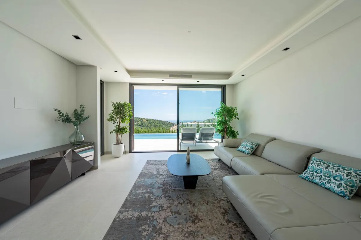 6d79b8ad-2414-4ce4-9109-e0ba7817d1b4