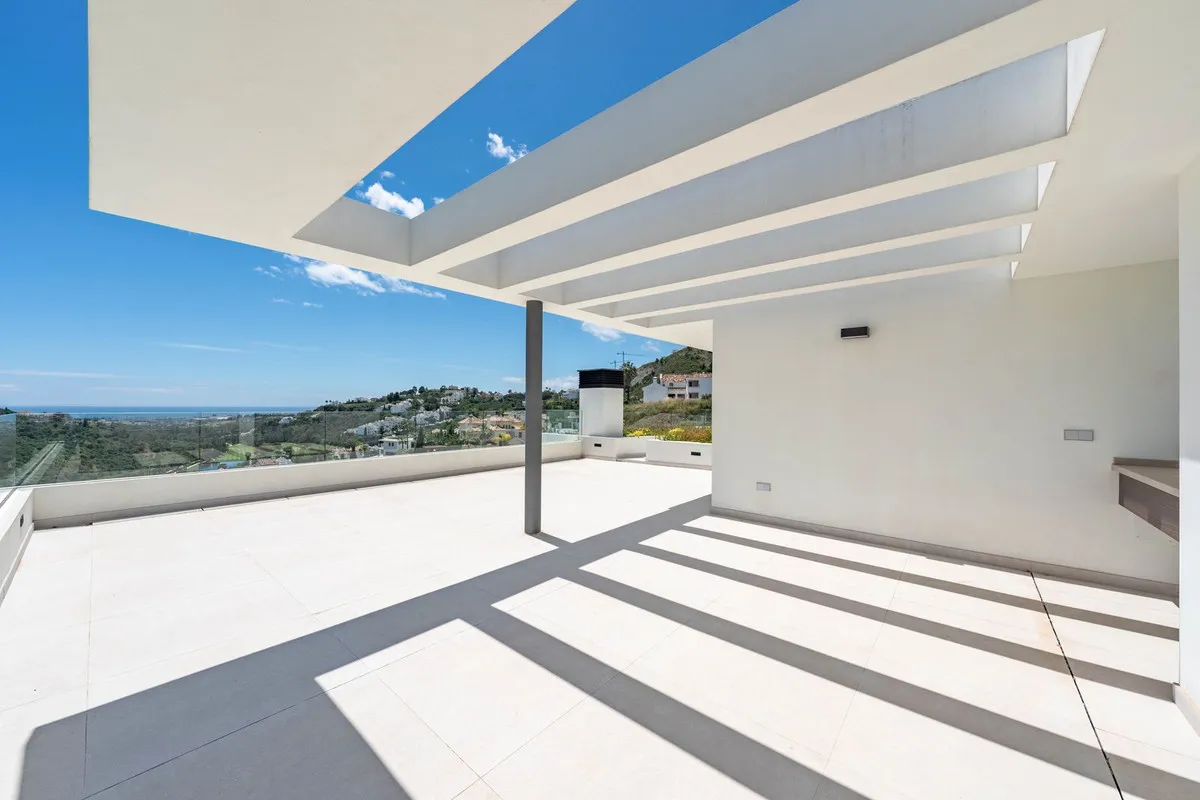 8574fc87-1200-4751-934c-6956bd2f44f8