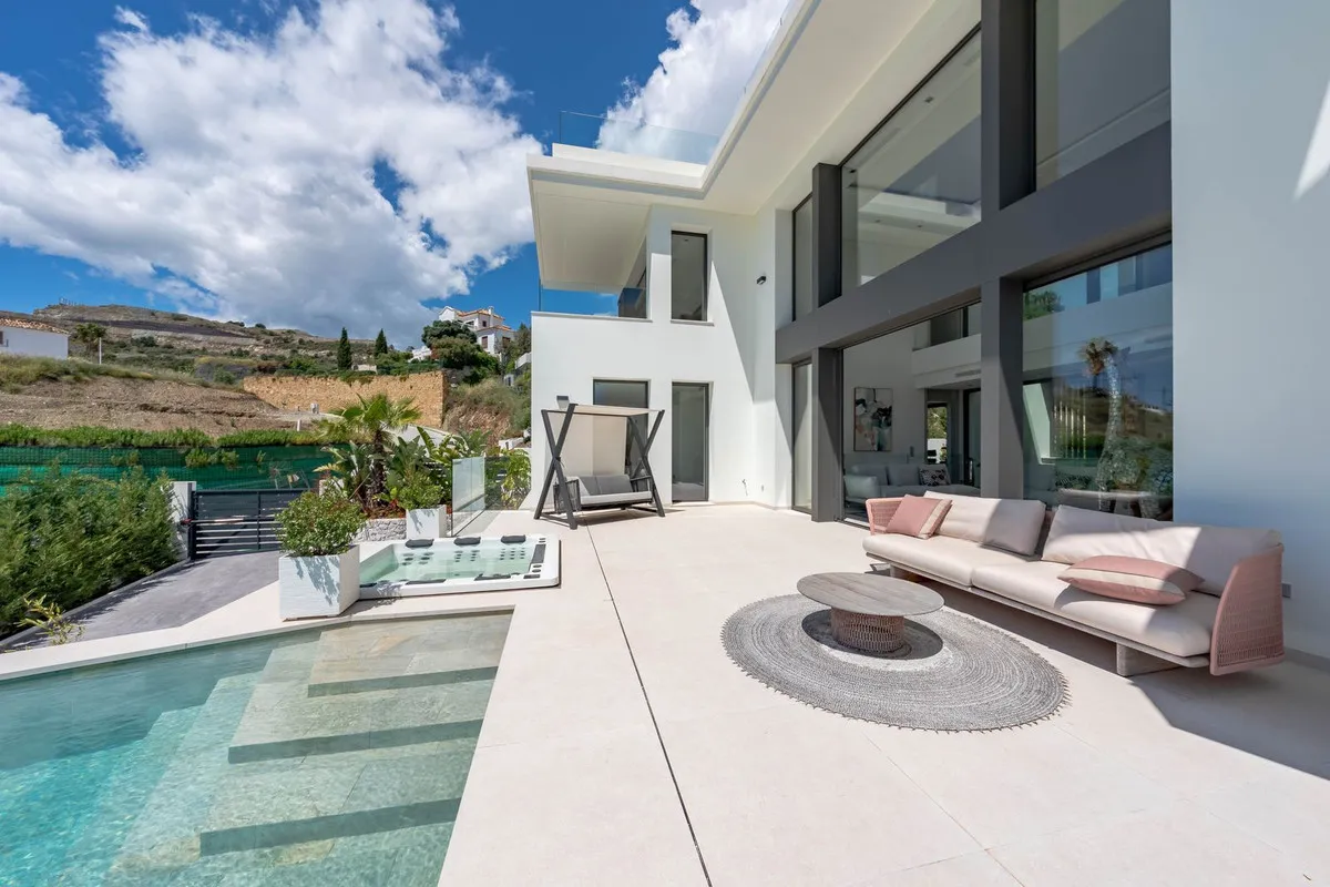 a3aa2f48-20c5-4489-b1e0-75c7eaa61a08