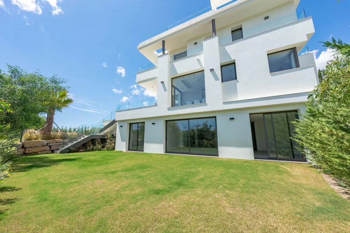 a4c75360-c99f-4f65-b853-af1ecb2d7899