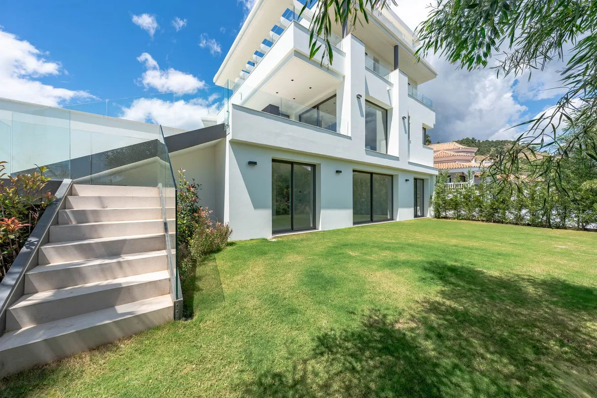 dd8207b7-aecf-4a88-975c-7f6984ebcd1c