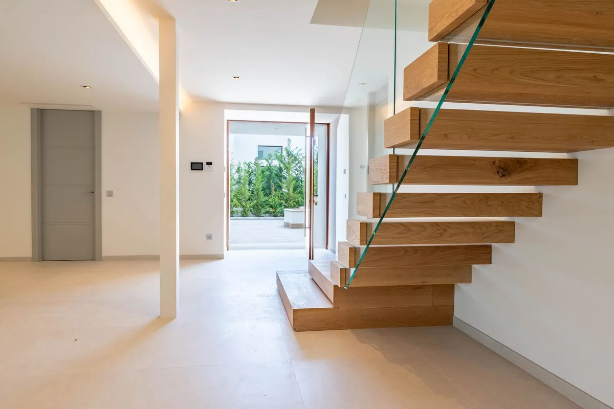 def3fb66-6f9c-4369-b1cd-6f3518052f2f