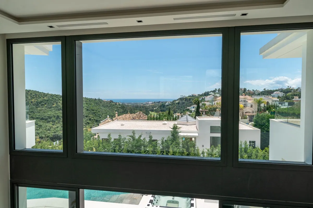 edf290be-b522-41ba-a3b0-7596384df7e9