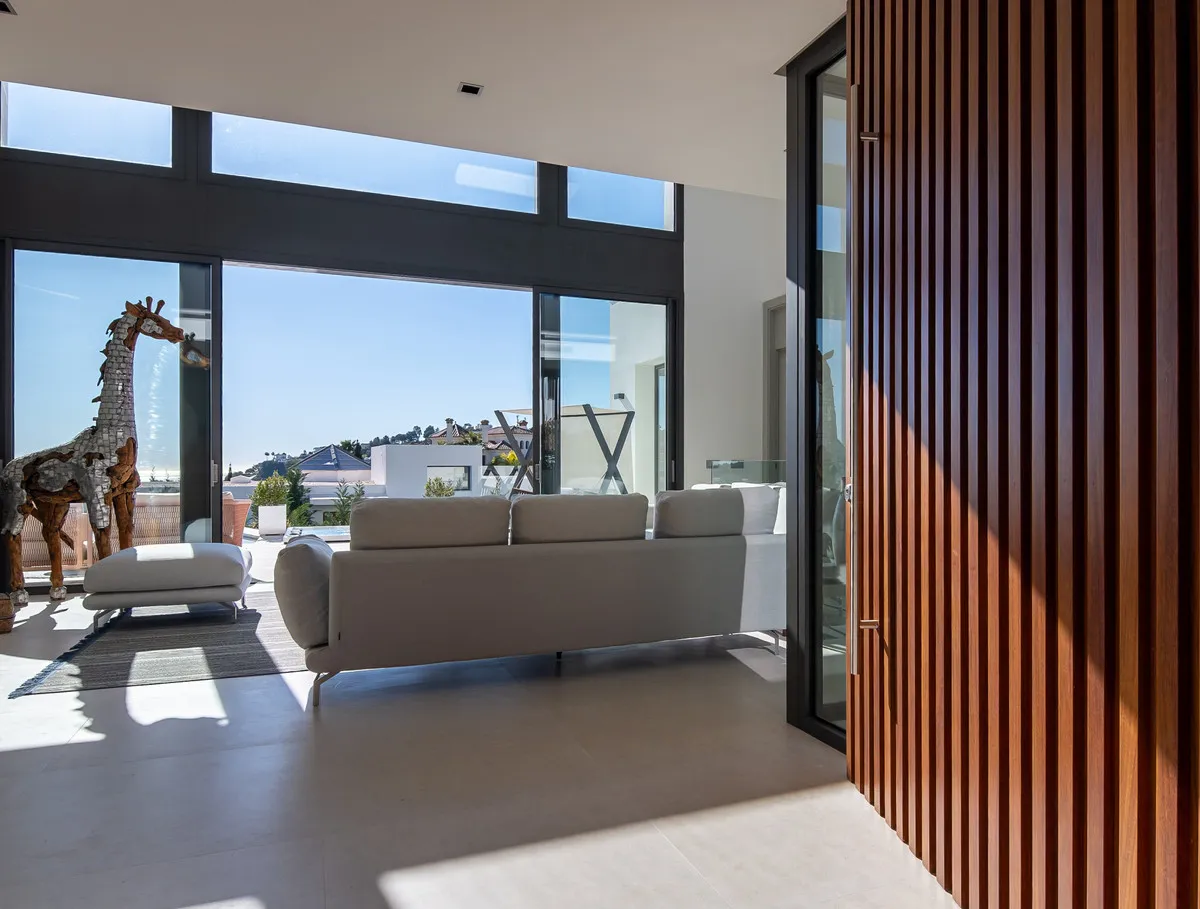 e47d702b-e91a-4f42-bcbd-c2fd0572d041