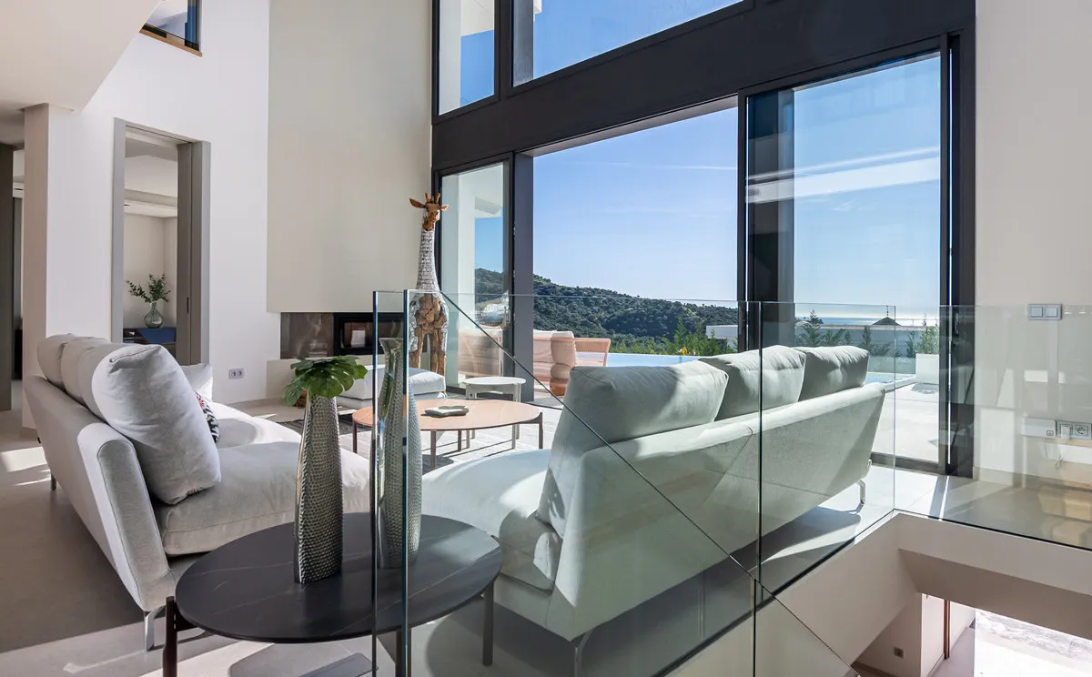 eab123d3-98ef-47f5-8d6a-5c07675a68e6