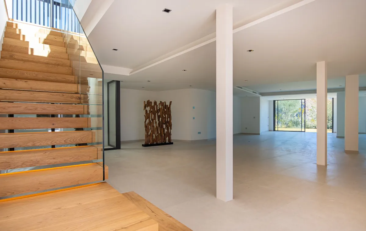 faf15389-a69c-4b08-9afa-5a38b42ec81d