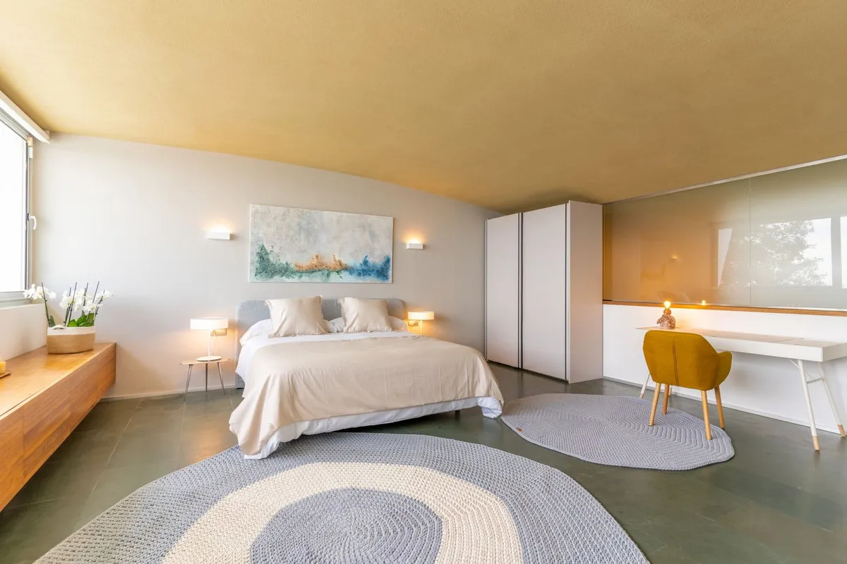 da7509c0-bf7b-43f1-893f-621ea115453c