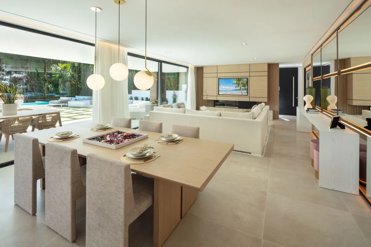 8124614f-d436-42de-8576-22266c3052a6