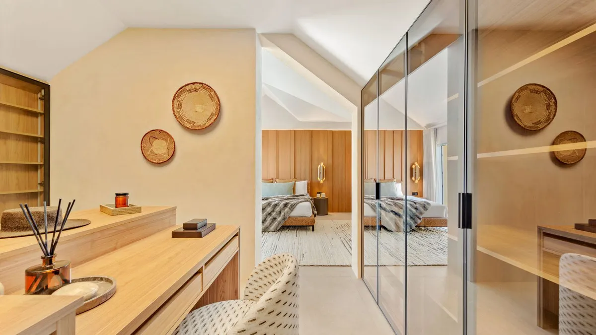 a1b40937-731f-4e72-a4f0-1afb1253d8f9