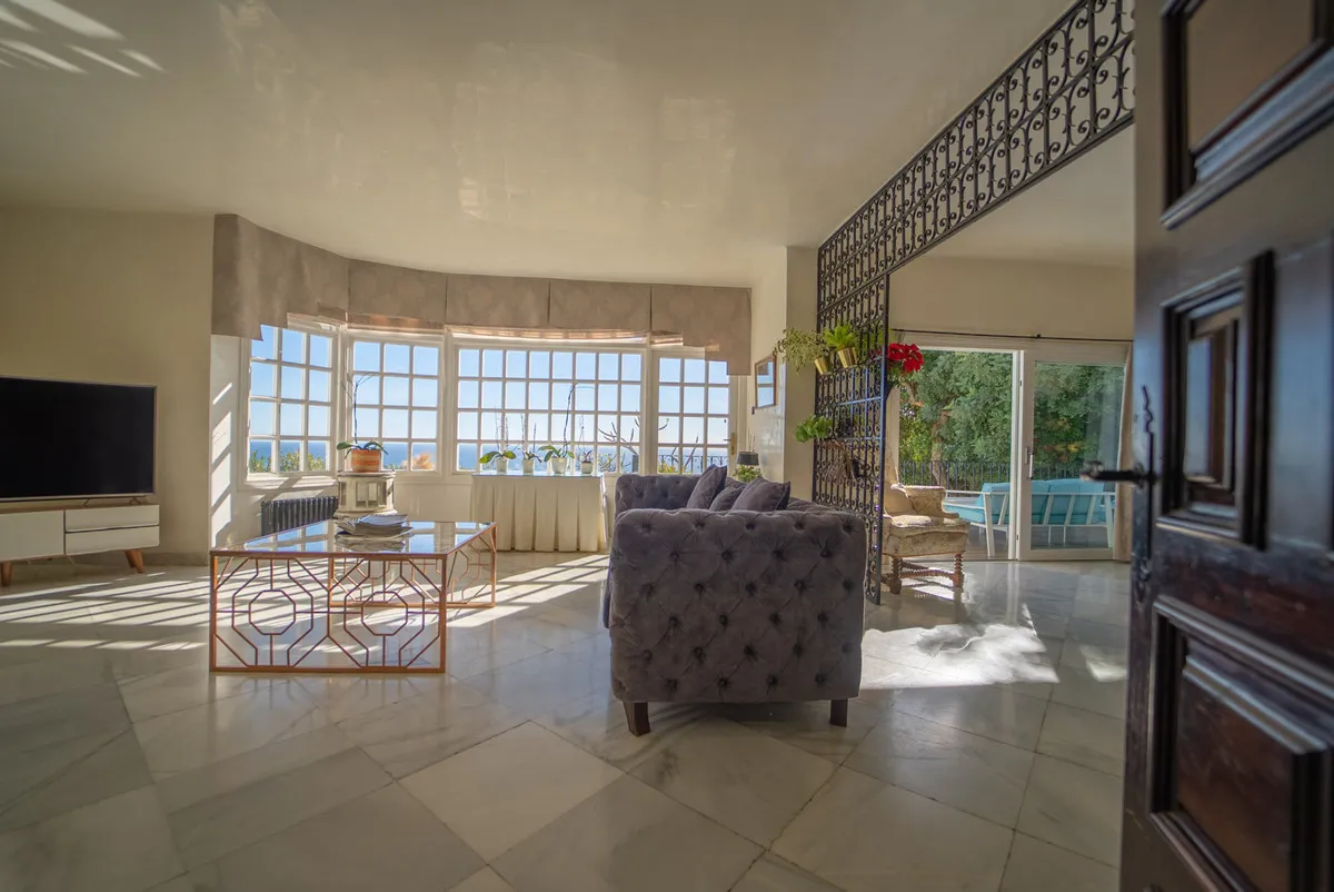 09794ac9-514f-457e-89f0-d5a6d65efd22