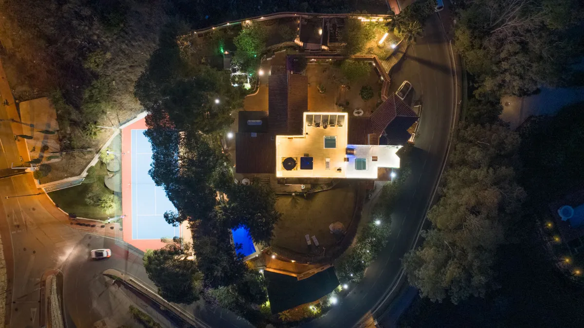 5e382dac-78a6-4814-b4a5-d92fc2b4a385