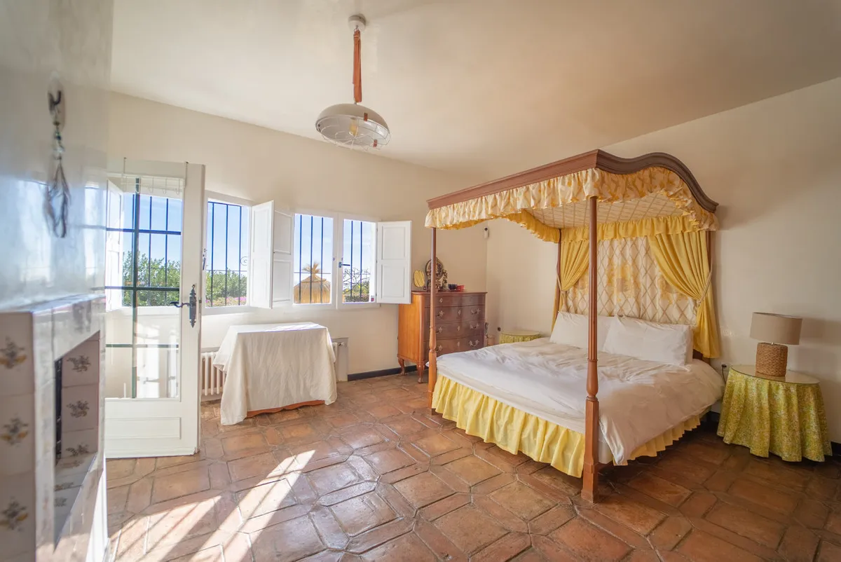 5fe0f45e-9864-45d6-b74d-57ae465a9166