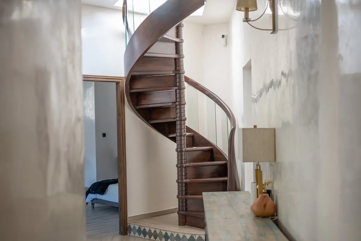 f292cd52-761d-4520-ac7a-b58400463f17