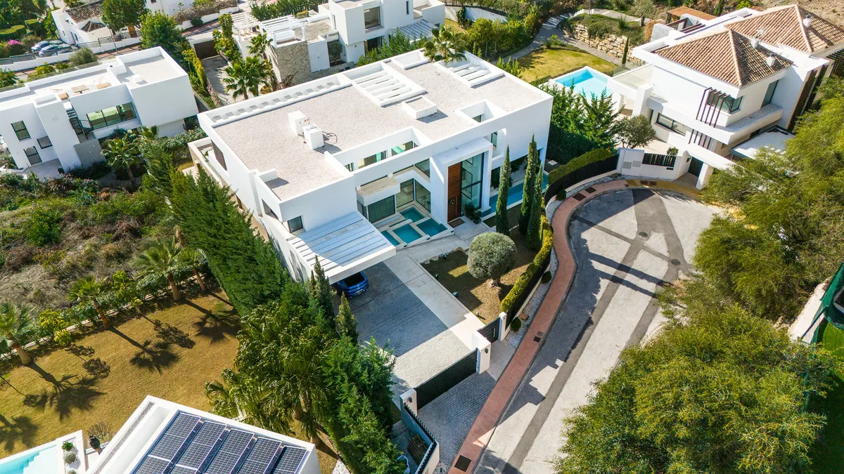 8b74824e-206c-4974-9fba-a65b3d5786c0