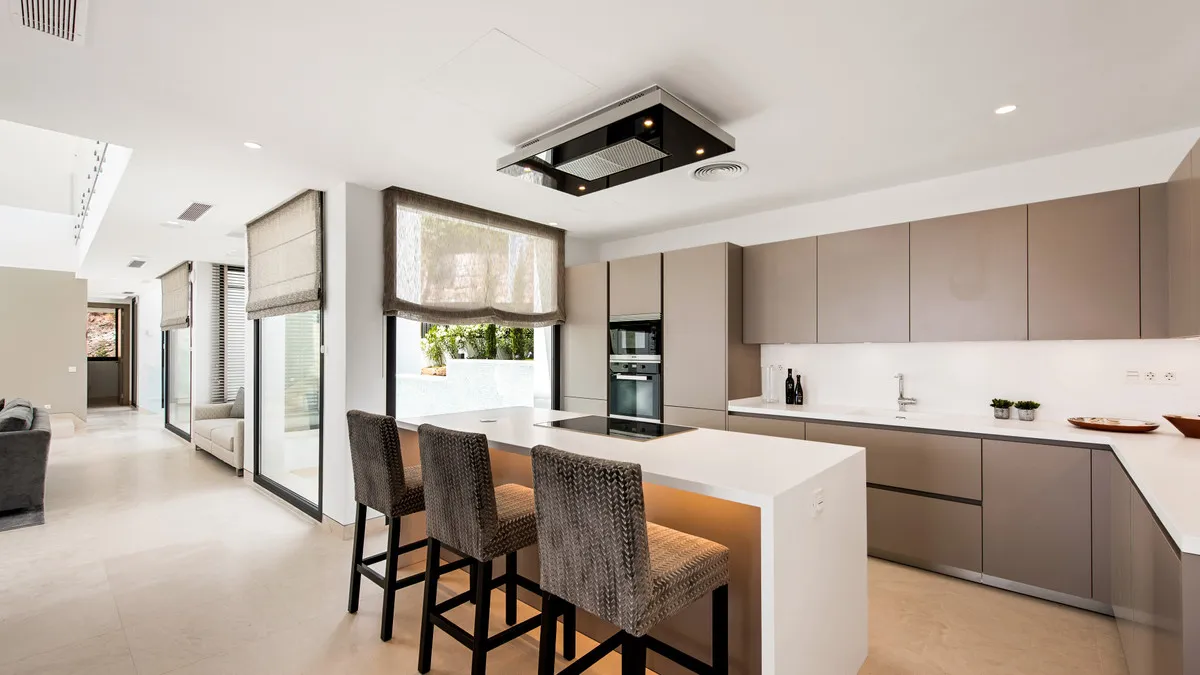 aa5cd8b0-eeac-41b2-adb1-71c63b9865a6