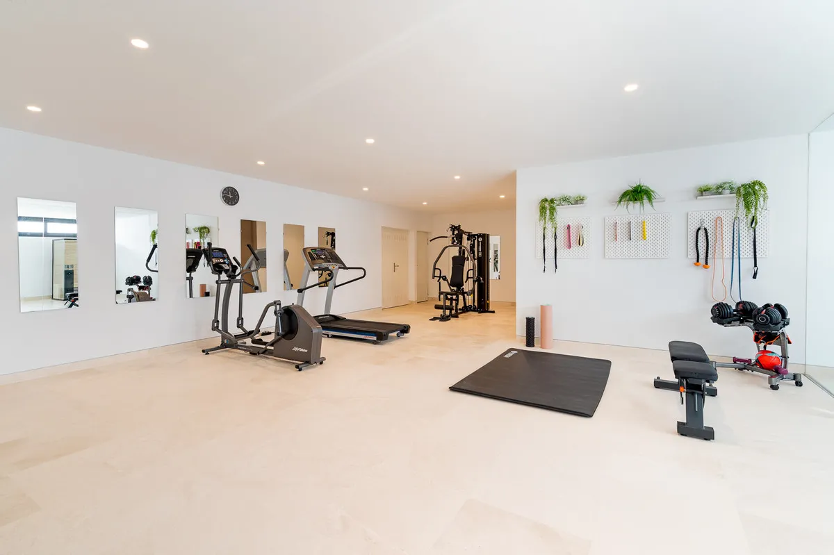 b94d3b08-3a24-4aec-9a1e-d4ea35d3a8f8