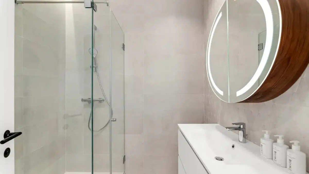 117f77d8-f015-43cb-b781-9e52cd44e2d8