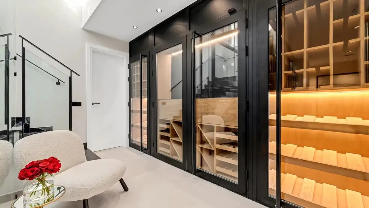 345d3fd9-b401-4df4-a04e-cd83b33ae2e6