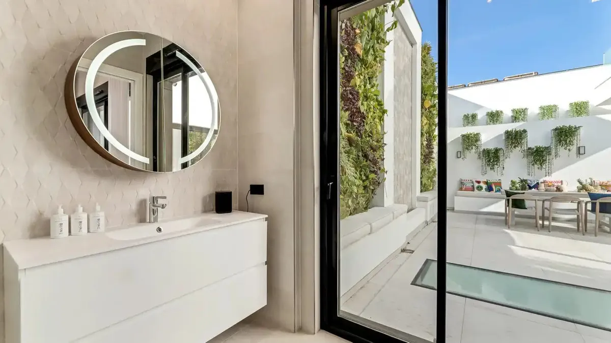 44c76c73-9dce-4c3e-a2c2-a4798c6fb9f2