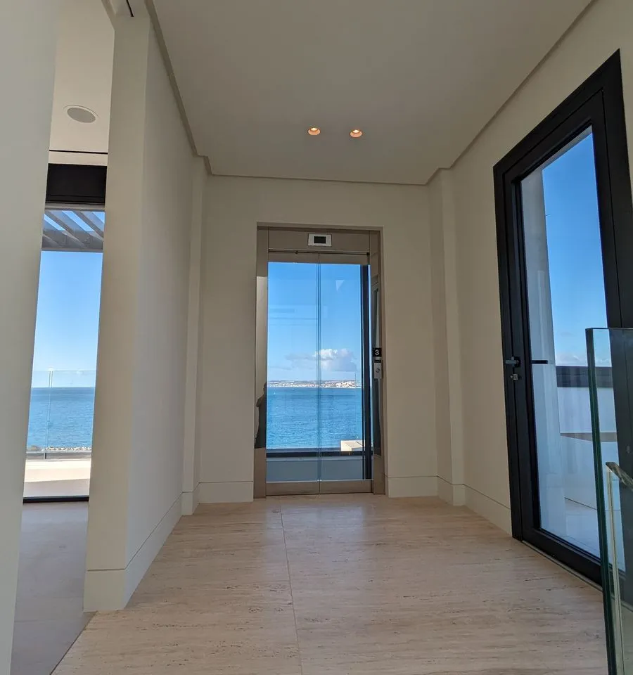 12b16387-8ae9-418d-928c-7b1e26ea2a59