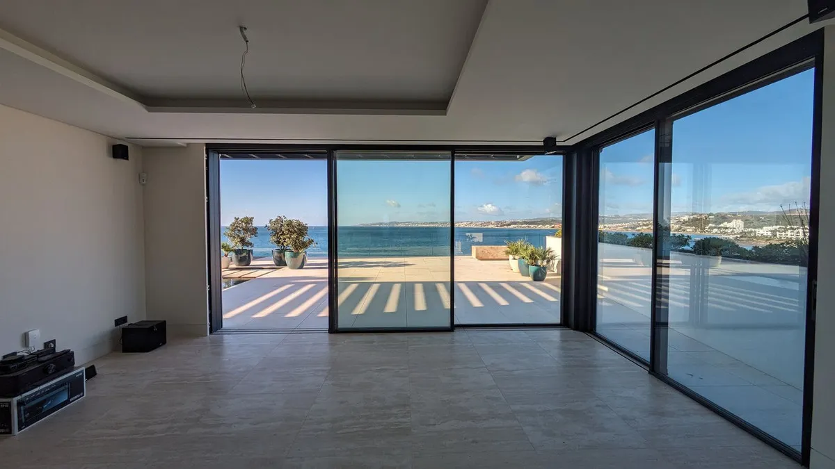 d0b6dcfe-7d05-45dd-97e2-f1e582b72fb9