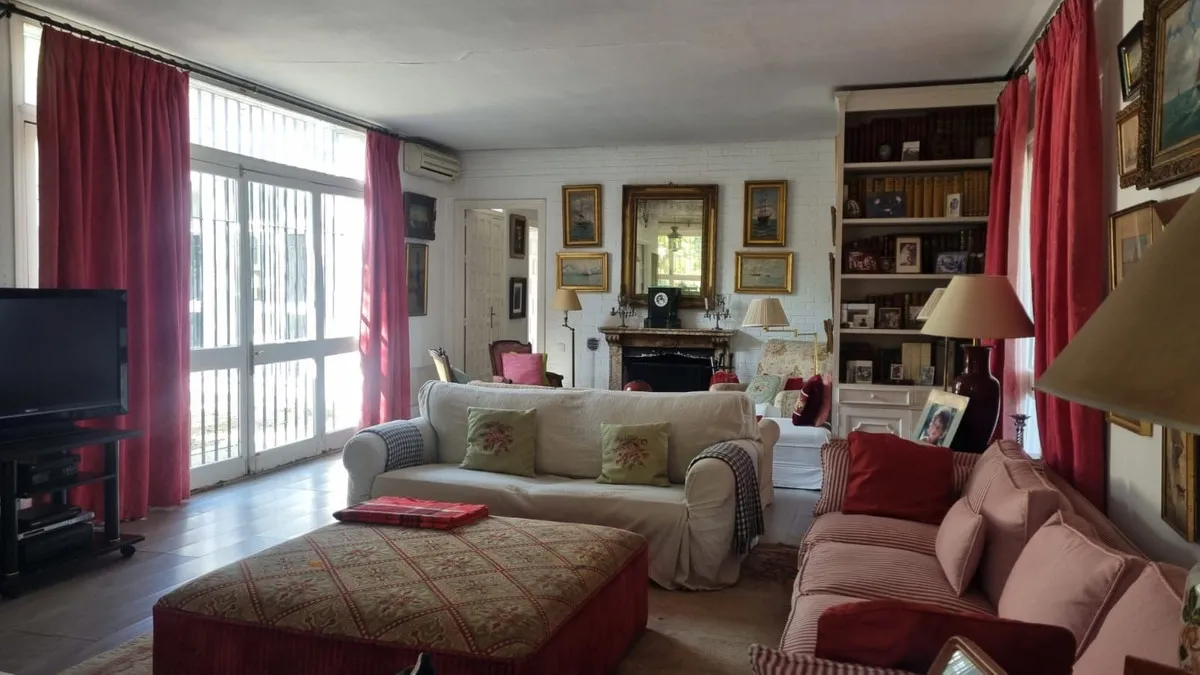 2d4800d4-cb5e-4b81-b74b-36de72c54c1d