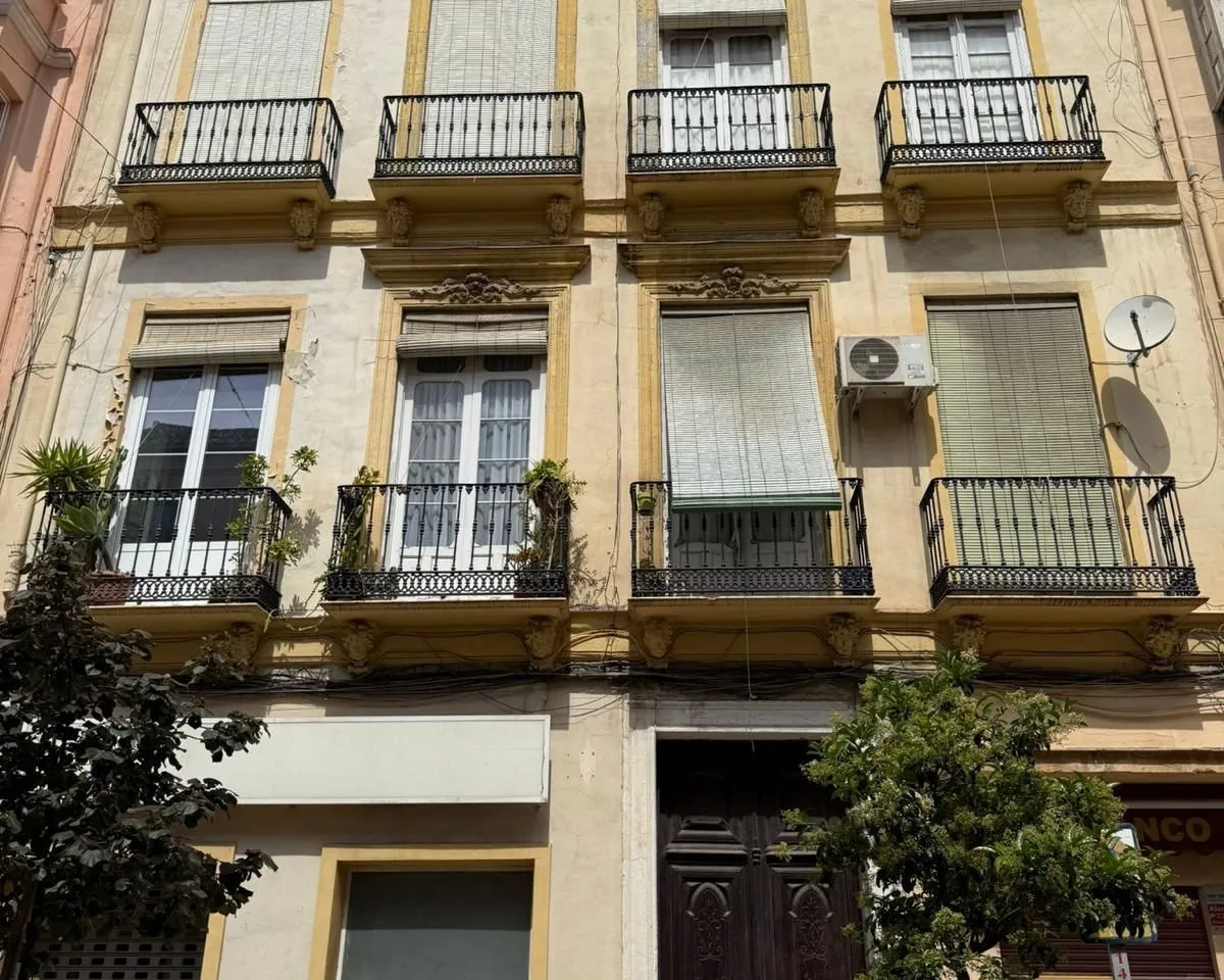 f3f4a372-2211-4334-babc-029285081d34