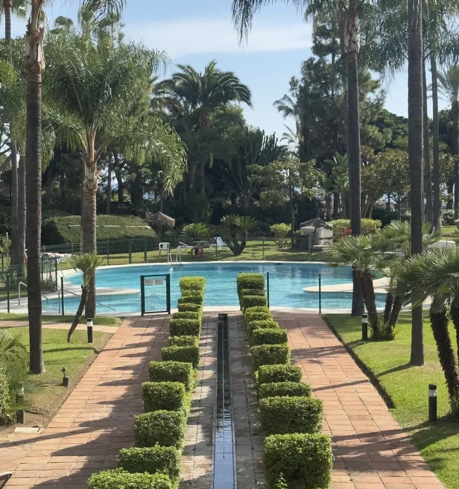 7ab76bed-6239-42cc-87e6-24b2395a7f26