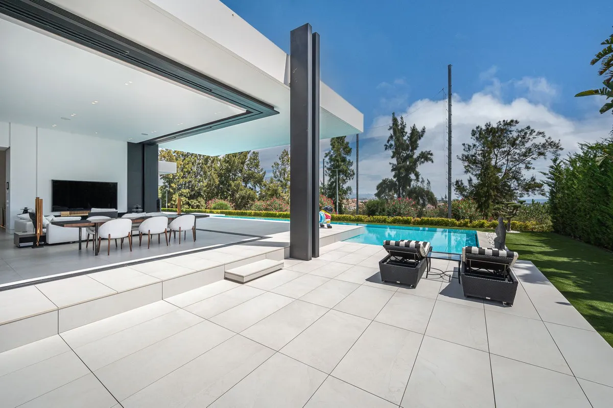 29204075-b6ff-4439-b1db-75157fcfb008