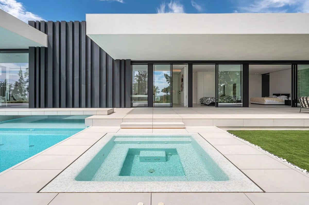 3a00321d-68ec-4737-ab9c-530519981a3a