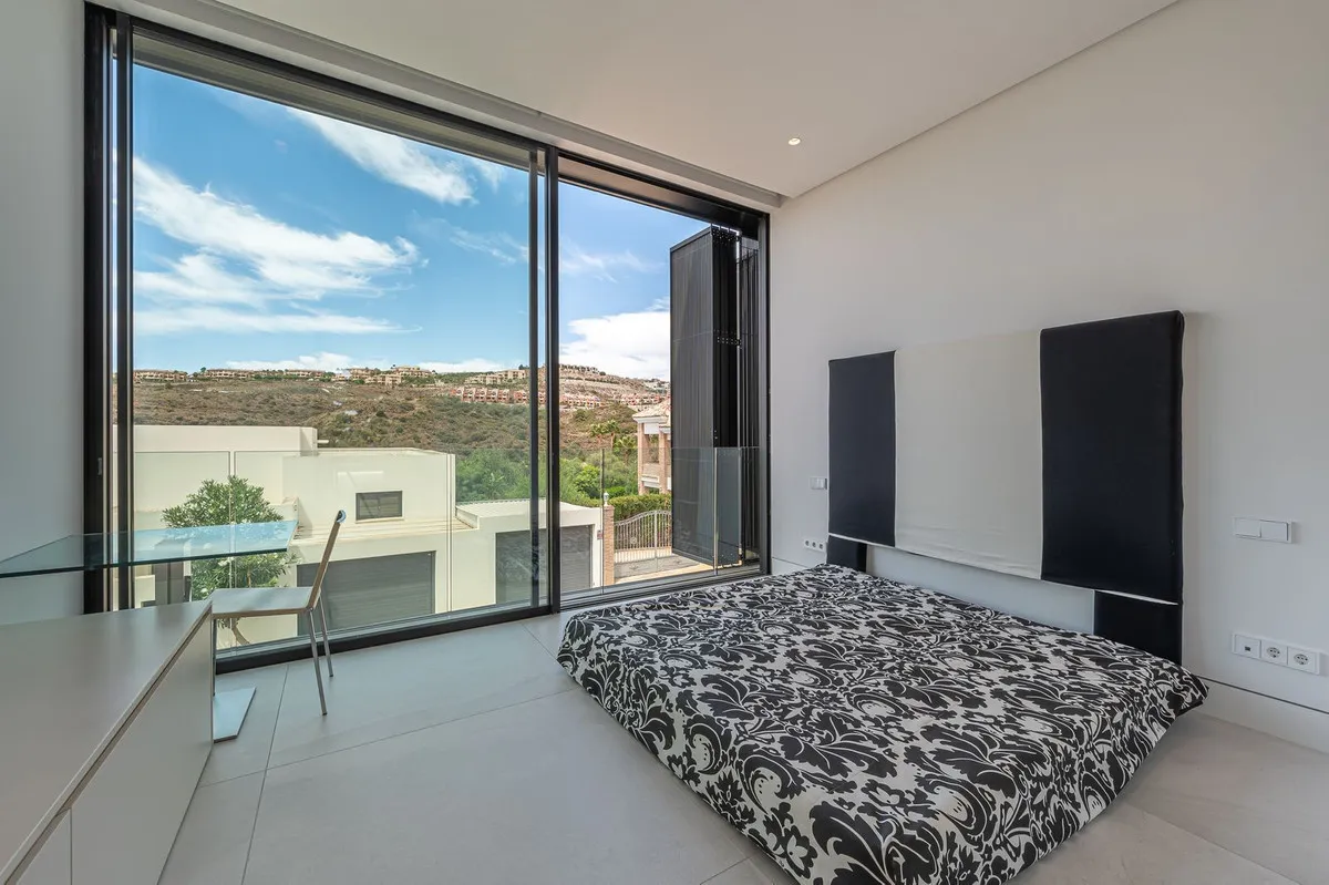 788681b9-4538-4837-afbb-543de4555810