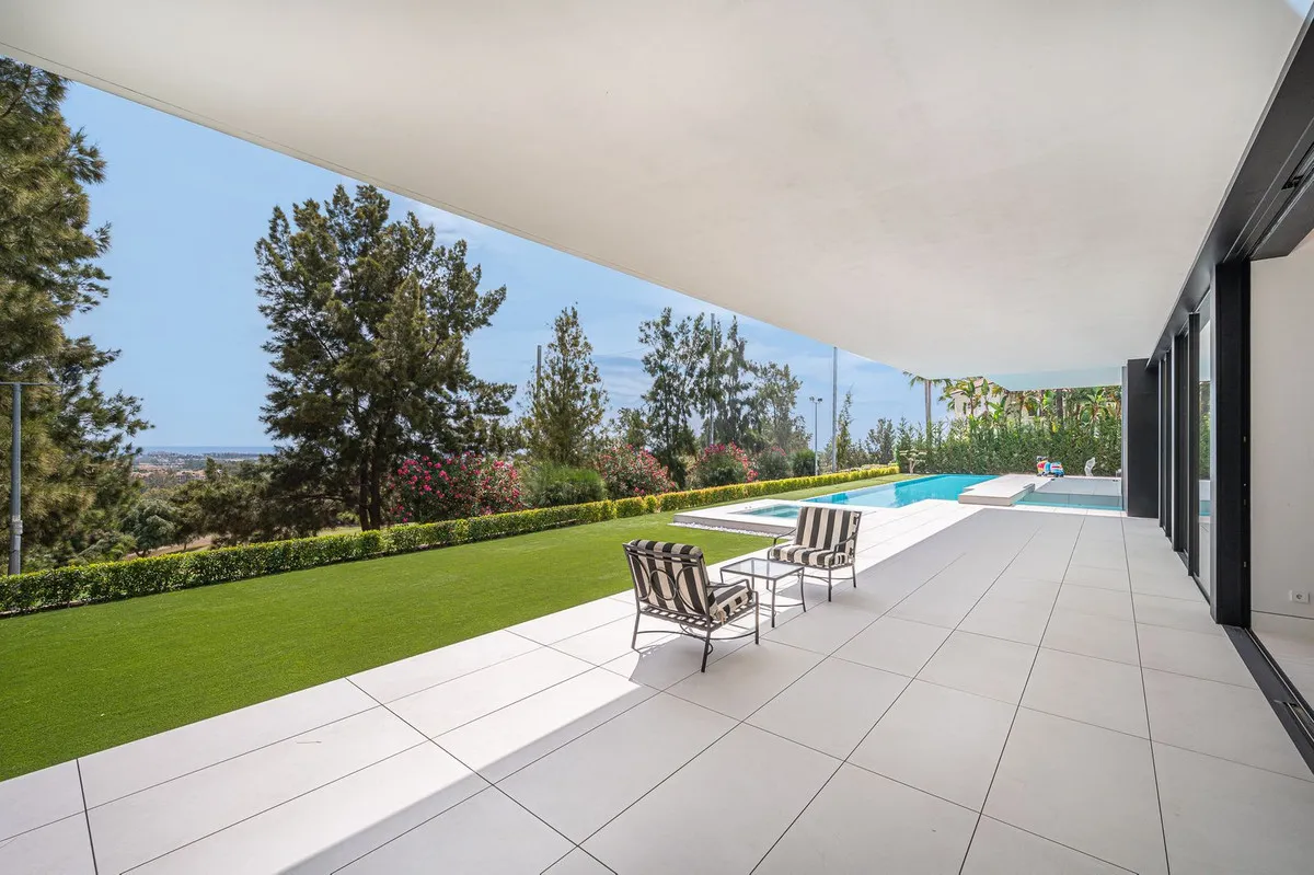 7d30cfa5-a4eb-47d9-aa83-30167b46a602