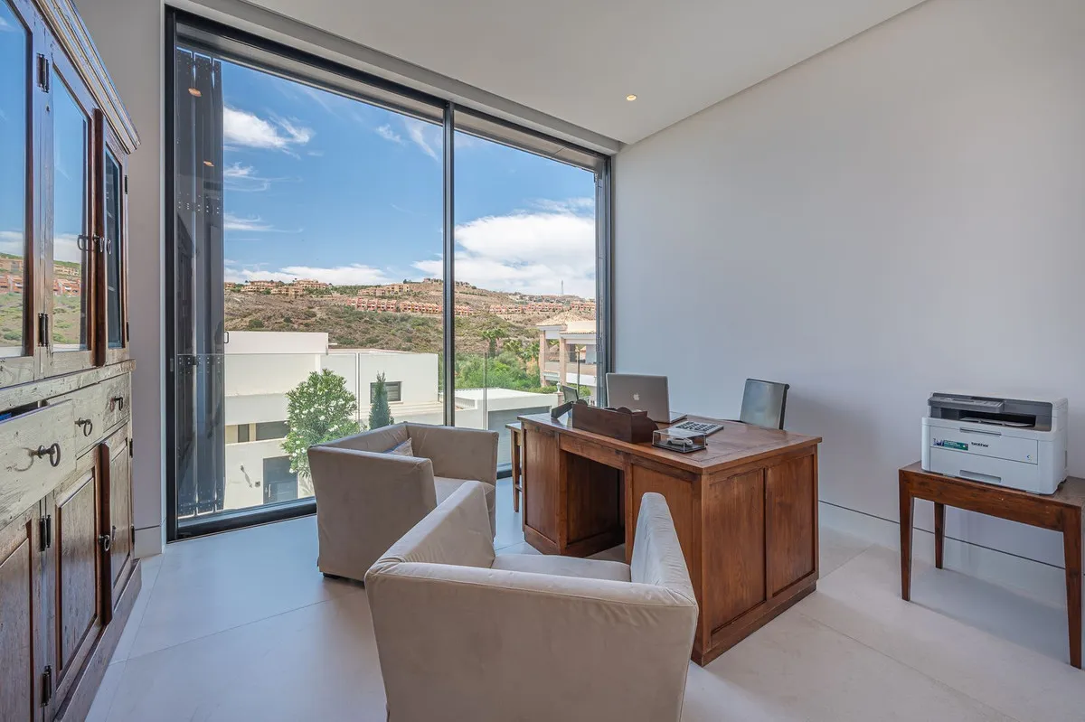 e820574c-28e4-4698-a40f-a95bdc4c6e32