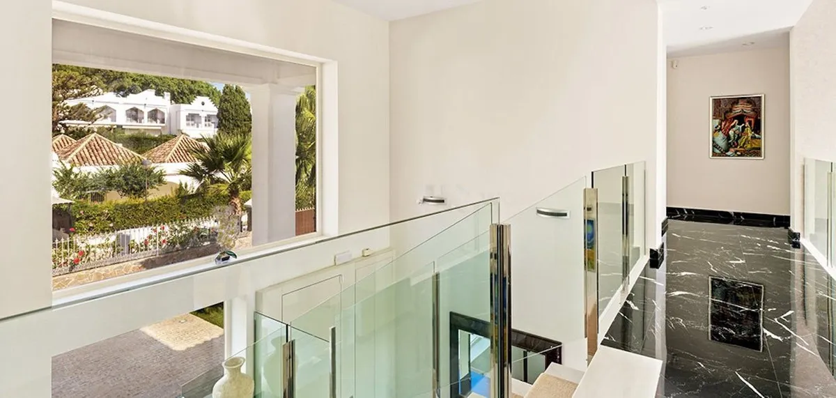 a8fa0a14-c86d-4a45-9f8d-d85a01e53e11