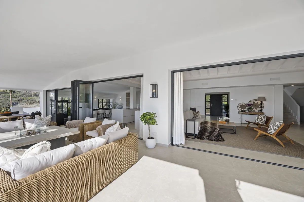 6e59b518-aaaf-4f0c-a4b4-c0699de2c356