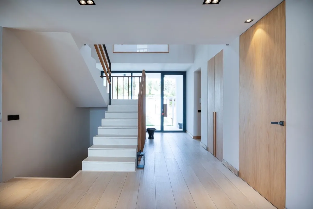 9242a982-d11f-4ca4-955f-a343183073c6