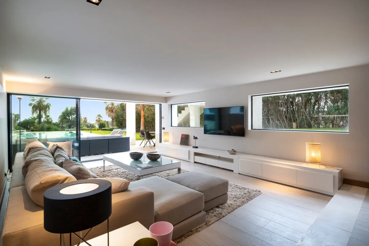 c7cc91c5-8f56-4df9-b9aa-e8088857c224