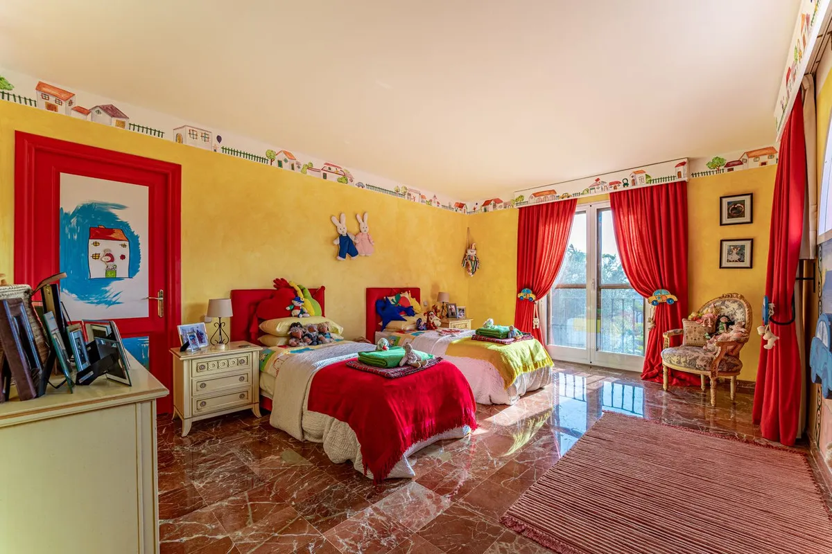 1b7e3007-b89a-48bd-a2e6-43ae686b5492