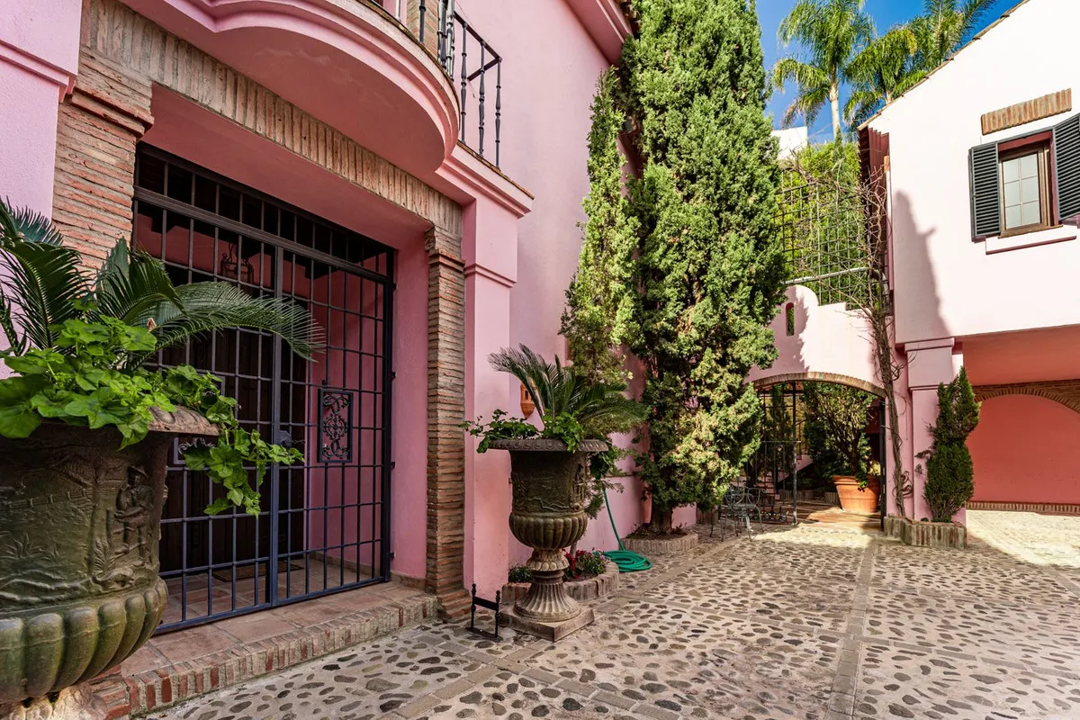 7311cb83-9e66-49e4-abbe-37eaabf01754