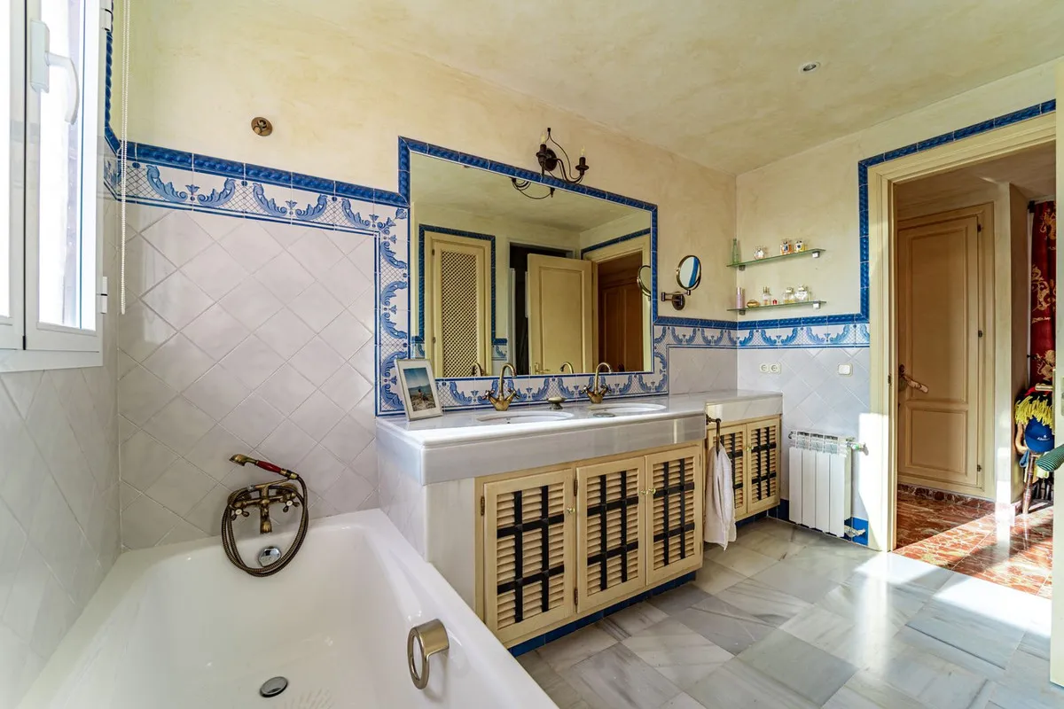 84ae18df-bd21-4728-b743-d97ef07697b4