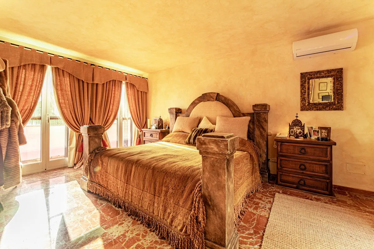 f1f277dc-50e4-4d65-a40c-f3e079dc669f