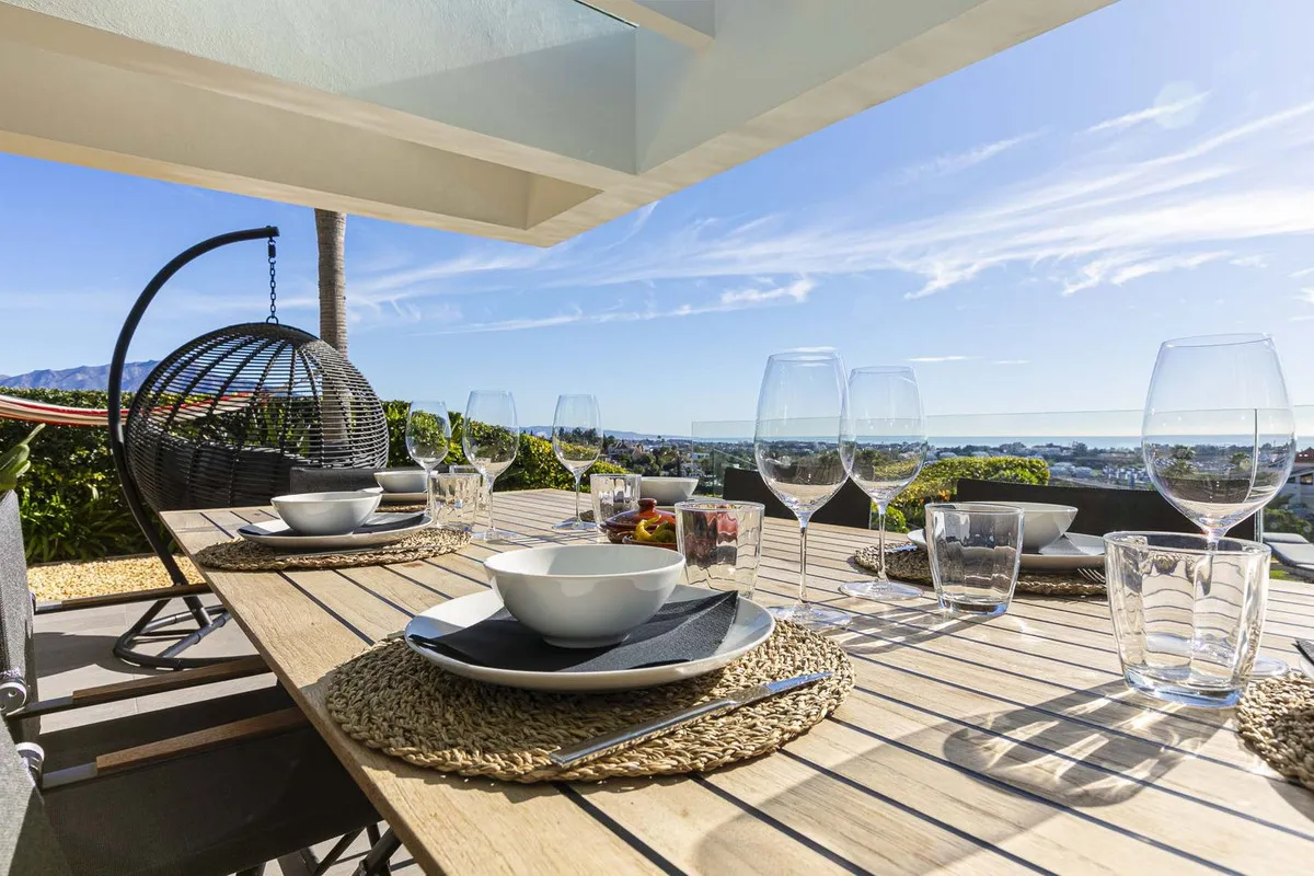 6f54f856-2053-4dec-9e06-cb044291810f