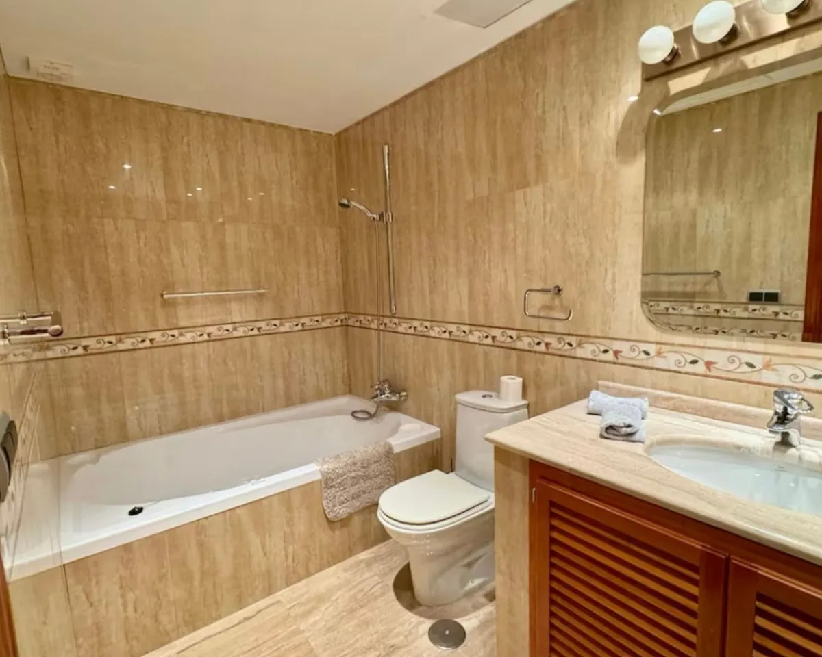 4977c1da-0fe2-4980-aec1-96bf94e5e402