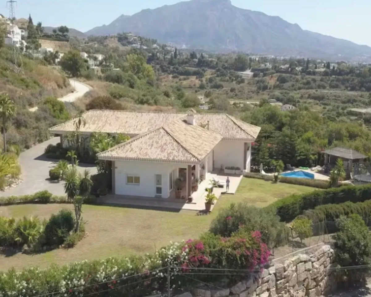 8da7b4e3-7b83-4e2b-a662-7e6a7c263133