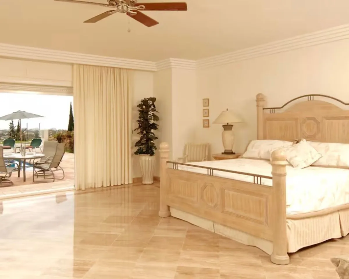 9a21021b-379c-4506-beab-31a5240cb76c