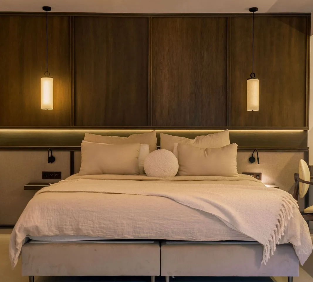 b8501c88-4b9e-45c3-aecc-2fa2d3b688bc